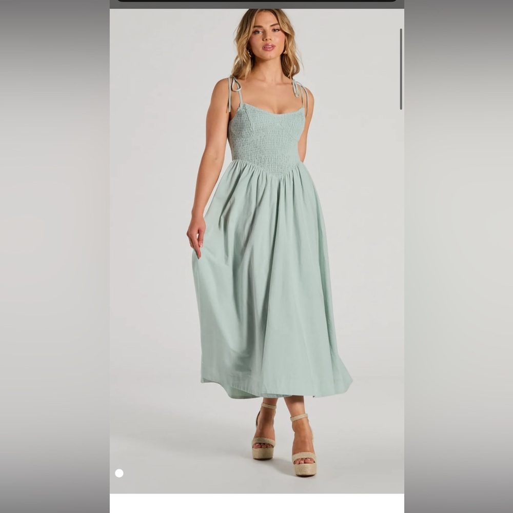 Windsor midi dress